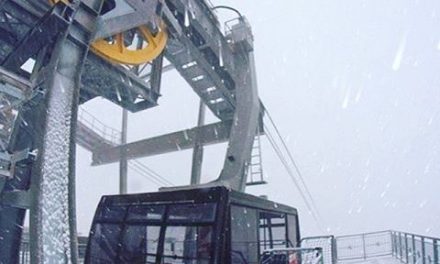 ¿Escuchaste hablar de @jacksonhole ? ⛷🏇Ubicada en el estado de Wyoming y cerca …