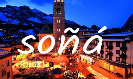 Cortina d’Ampezzo asoma en los Alpes Dolomitas, al norte de Italia, y es el cent…